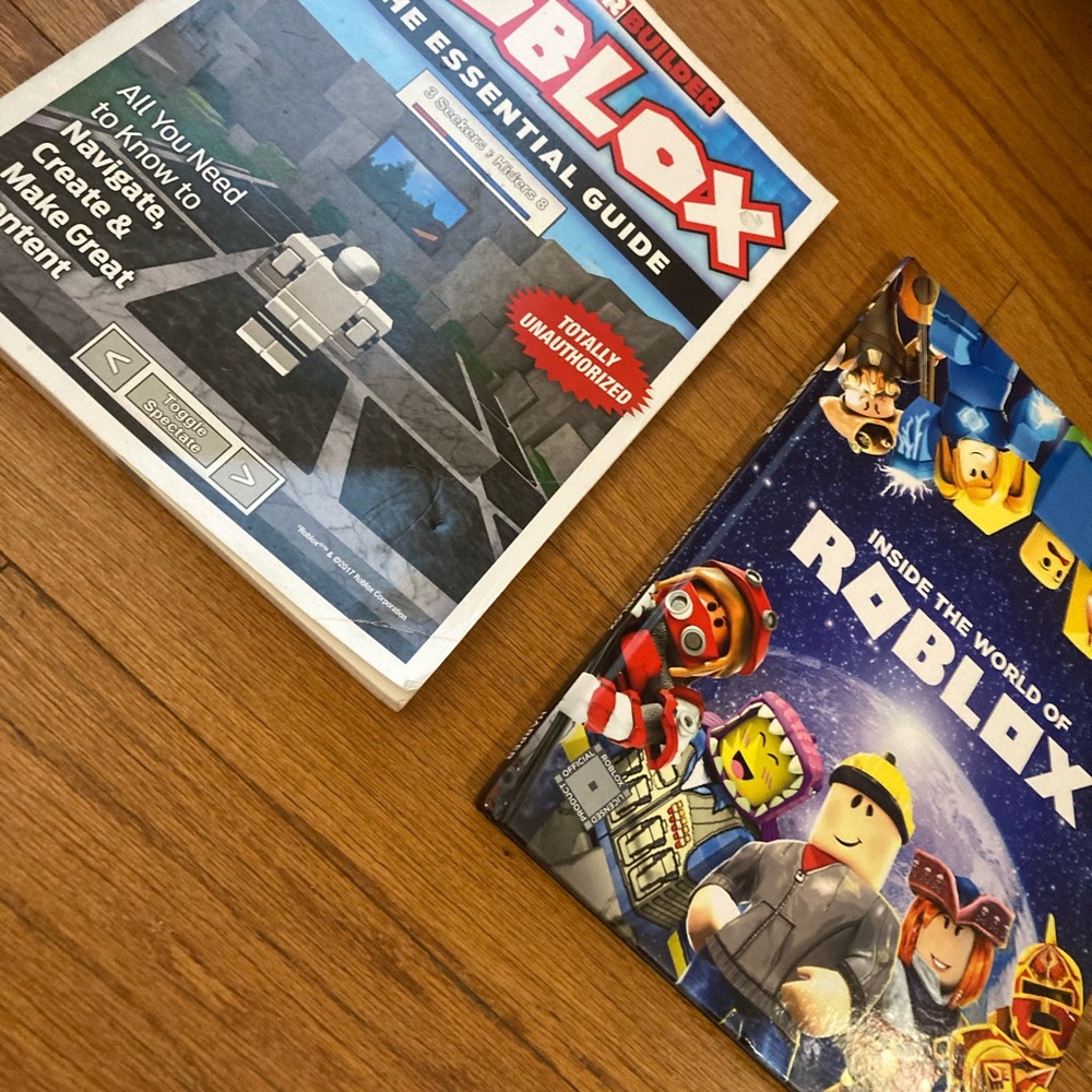 Roblox Gaming Books 2 Total as Pictured Like New Excellent Shape